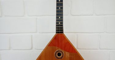 Soviet Folk Instrument Russian balalaika soviet vintage  3