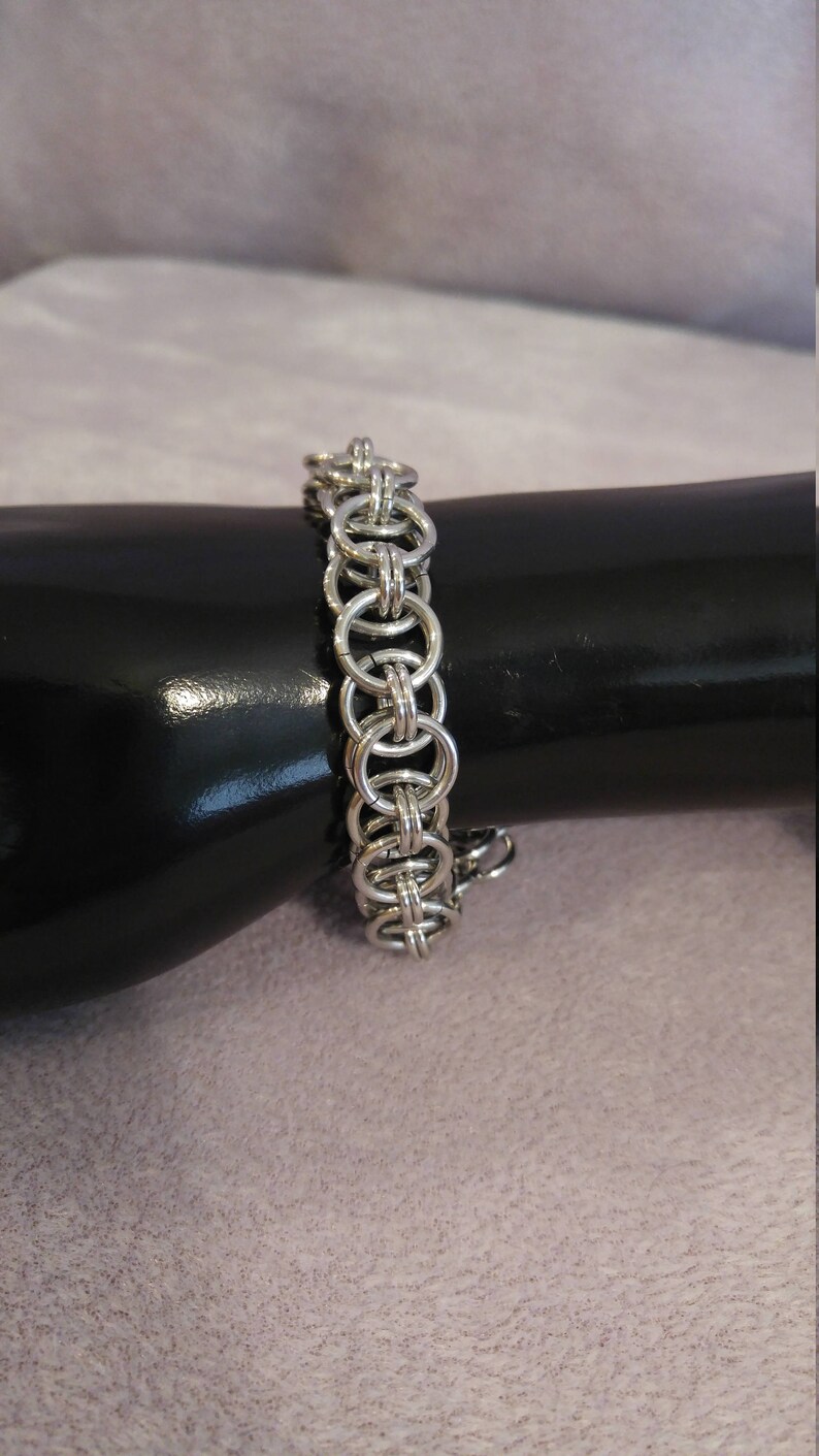Helm weave chainmail bracelet