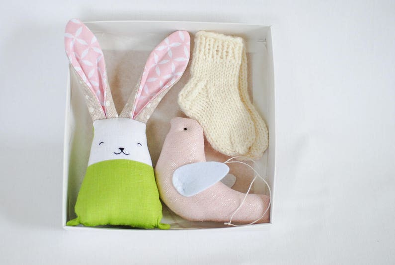 Pregnancy gift set for new mum gift box newborn baby wool