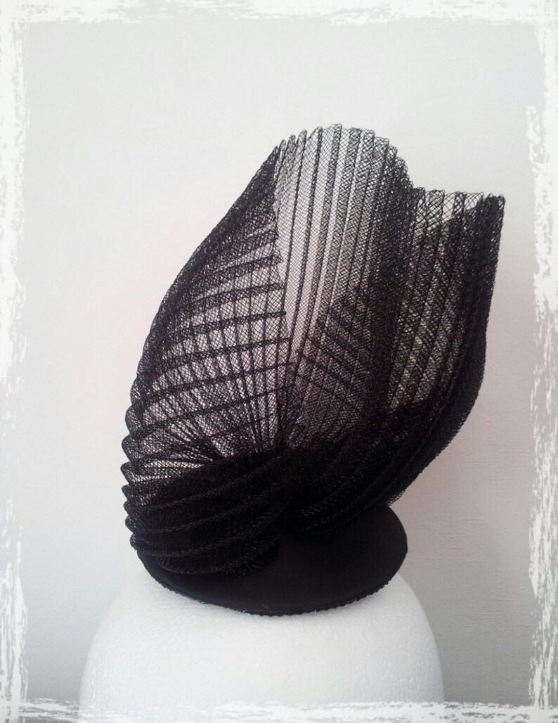 Bibi Jeanne black horsehair