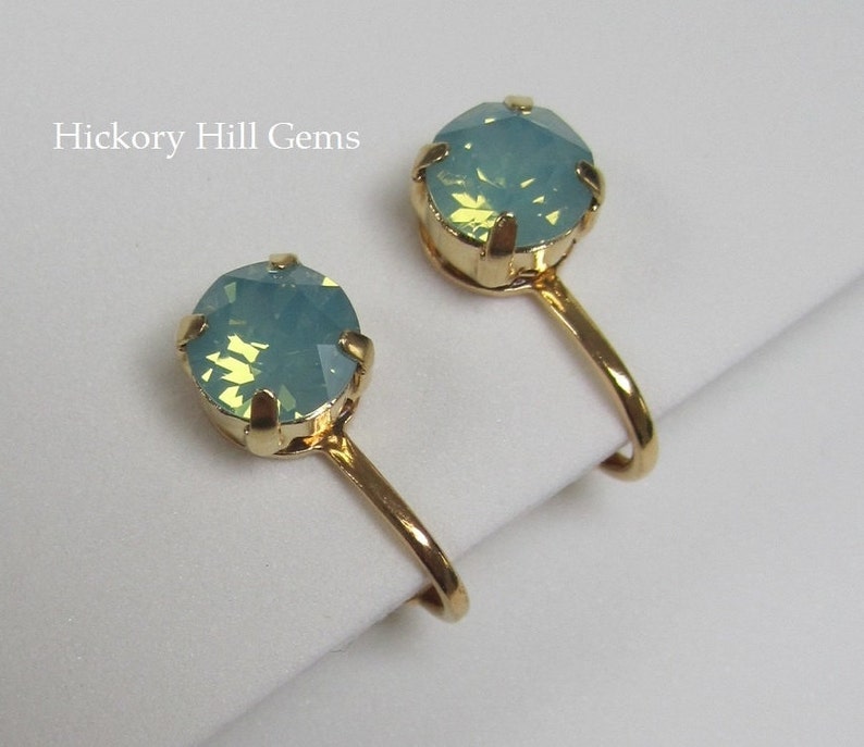 Clip-on Earrings Blue Green Swarovski Crystal Pacific Opal