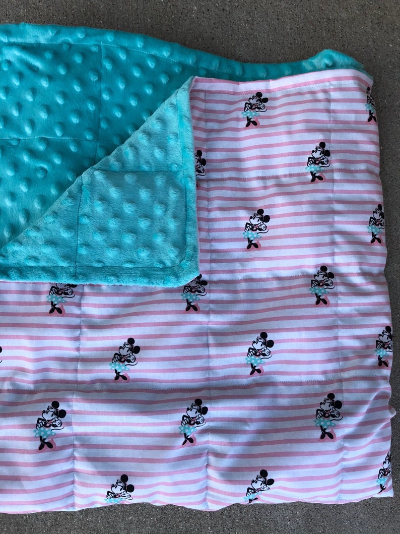 Minnie Mouse weighted blanket. 35X40 and 40X60.