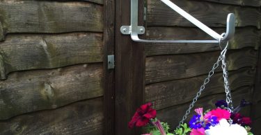 Hanging Basket Brackets Up To 24 Basket  For 4