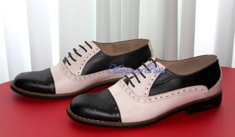 SALE Men Brogues  Men Oxford shoes   Black & White  Men