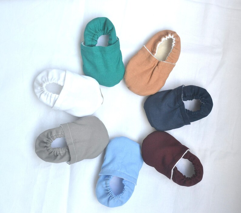 Solid soft shoes for baby rubber sole shoes plain baby shoes