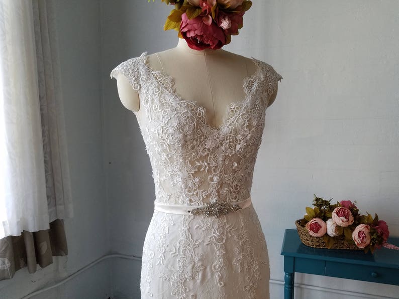 Cap Sleeves Mermaid Lace Wedding DressV Neck Beaded Lace