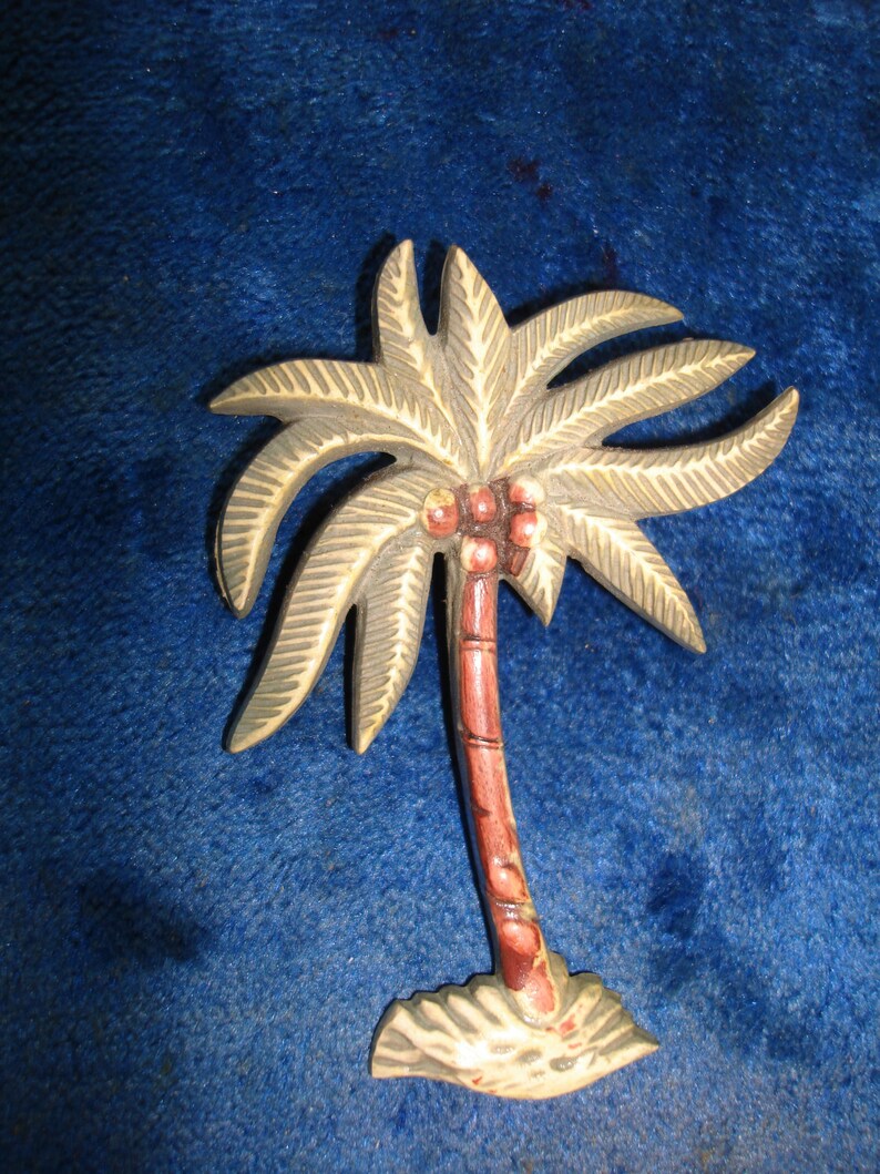 Darling Vintage Celluloid Cream Colored 1950’s Palm Tree