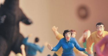 Horrified B-Movie Victims Playset