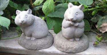 Hamster Statue  select one up or sitting