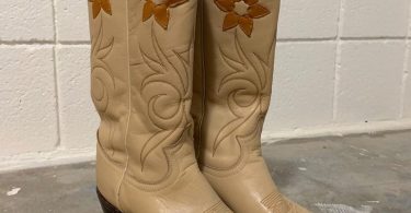Vintage Acme Tan Flower Leather Cowboy Boots Size 6.5